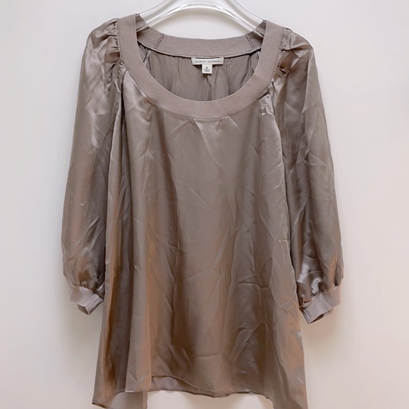 Banana Republic silk elbow sleeves blouse - Picture 1 of 5